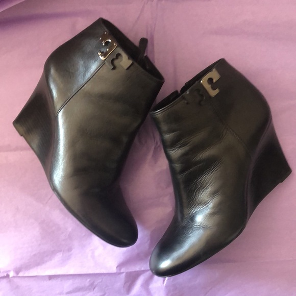 Tory Burch Shoes - Tory Burch Black Leather Lowell Wedge Booties, size 8.5.